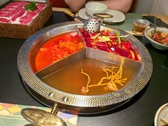 -廖掌柜·重庆鲜货火锅(上海首店)