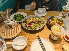 -潮粥荟·潮汕砂锅粥(槐房万达店)