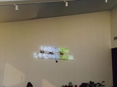 -UNI UNI(环亚凯瑟琳店)