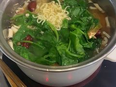 -美味自助旋转小火锅(天生路店)