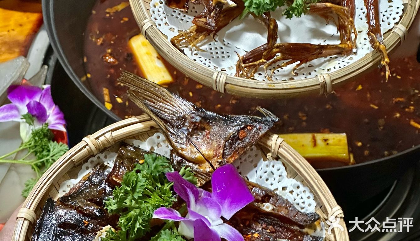成都人都该来吃这家黄辣丁儿！