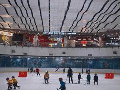 -冰纷万象滑冰场(沈阳万象城店)