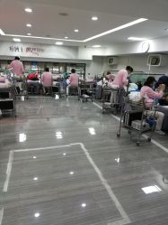 -痘博士昆明·国际祛痘领跑品牌