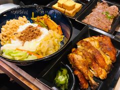 卤炸鸡腿饭-馔豚·台北菜专门店(深圳湾万象城店)