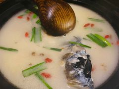 奶汤鱼头（半个）-馬蘭花開(车站大道店)