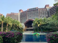 -三亚湾海居铂尔曼度假酒店