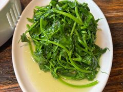 清炒豌豆尖-懒人盐府人家(安贞店)