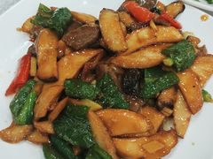 杏鲍炒牛肉-珠江大饭店