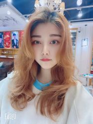 -妃格美发沙龙·烫发·染发