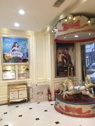 -亲亲宝贝艾尔莎亲子摄影会馆(中华路店)