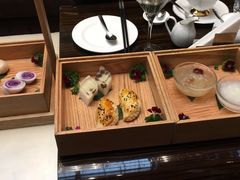 -行者书屋大堂吧 ·下午茶(南京圣和府邸酒店)