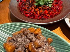 -包整·丝娃娃(一览甲秀楼风景店)