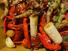-霄汉牛三鲜湖北砂锅菜(万松园2店)