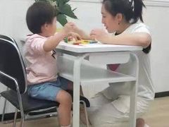 -爱月宝月嫂·育儿嫂