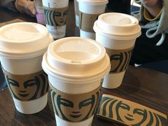 -星巴克臻选(呼和浩特维多利摩尔城店)