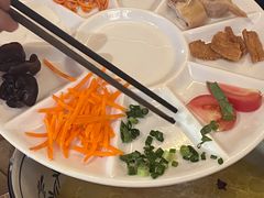 -芸南道·过桥米线(昆明老街旗舰店)
