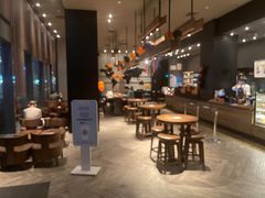 用餐区-星巴克(七宝领展广场1F店)