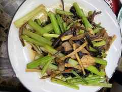 -晓伟海鲜家常菜