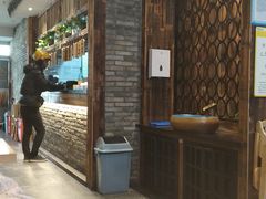 -弄堂咪道-饭香·面香·馄饨香(钦州北路田尚坊店)