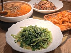 -吴越荣记苏州菜·松鼠桂鱼 100% 活鱼现做(月光码头店)