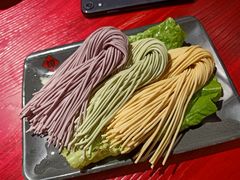 谭公三色面-谭鸭血老火锅(万象九宜城店)