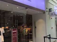 -URBAN REVIVO(北京斯普瑞斯奥特莱斯店)