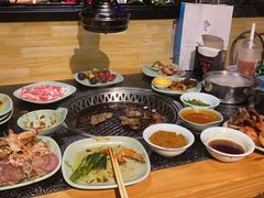 -釜御山海鲜烤肉火锅自助(新城市中心店)
