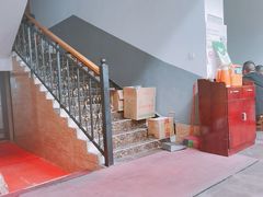 -茅屋大酒店