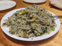 特色臊子蛋炒饭-嘉州叶婆婆钵钵鸡(建设路店)