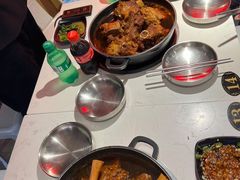 -运气牛自助酱大骨火锅(南京东路店)