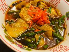 满洲-拉面莊夢語＆中华料理八椿