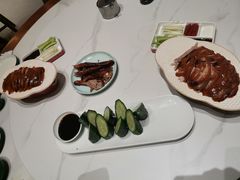 -梅利汴京烤鸭•开封豫菜地标店(东司门店)