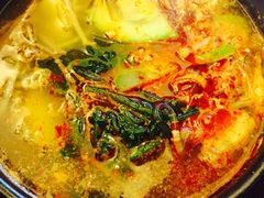 辣牛肉汤-火炉情韩国料理店(古田路店)