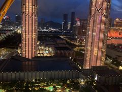 -影汇之星8字形摩天轮