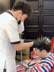 -豪帅男士理容馆