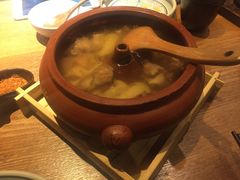 -云海肴·汽锅鸡·云南菜(天山百盛优客店)