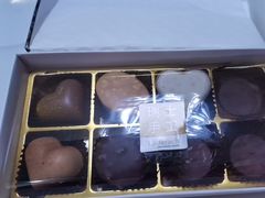 -Laderach 莱德拉(上海环贸iapm店)