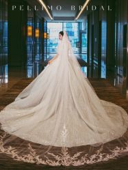 -派丽莫Pellimo原创设计婚纱品牌