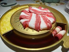 -猪啊牛呀羊啊铜盘烤肉(正大广场店)