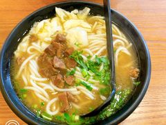 -鑫花溪牛肉米粉(文星广场店)