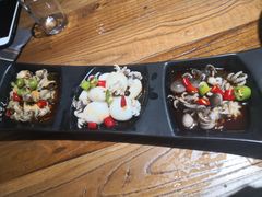 海味三联-东来菜馆•手抓海鲜家常菜•海鲜锅贴(鸽子窝店)