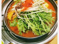 -喇喇排骨火锅·传统韩式脊骨汤(望京西园总店)