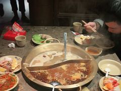 -小龙坎火锅(湖滨银泰in77店)