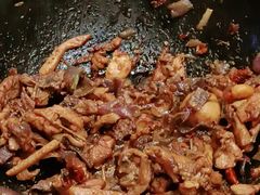 招牌胡须佬鸡煲-胡须佬鸡煲四季火锅店(石厦西村直营店)