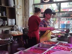 -肥佬良扣肉粉面店(梧州总店)
