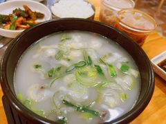 -24 新村雪浓汤(长白山烤肉店)