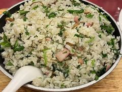 咸肉菜饭-侬佳蒸菜馆(听潮店)