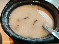 -粤点越有·茶点·粤菜(樵岭国际店)