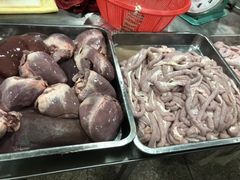 -标记美食新鲜猪杂(兴南大道店)