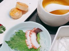 -淡尾·海鲜自助概念餐厅(虹桥南丰城店)